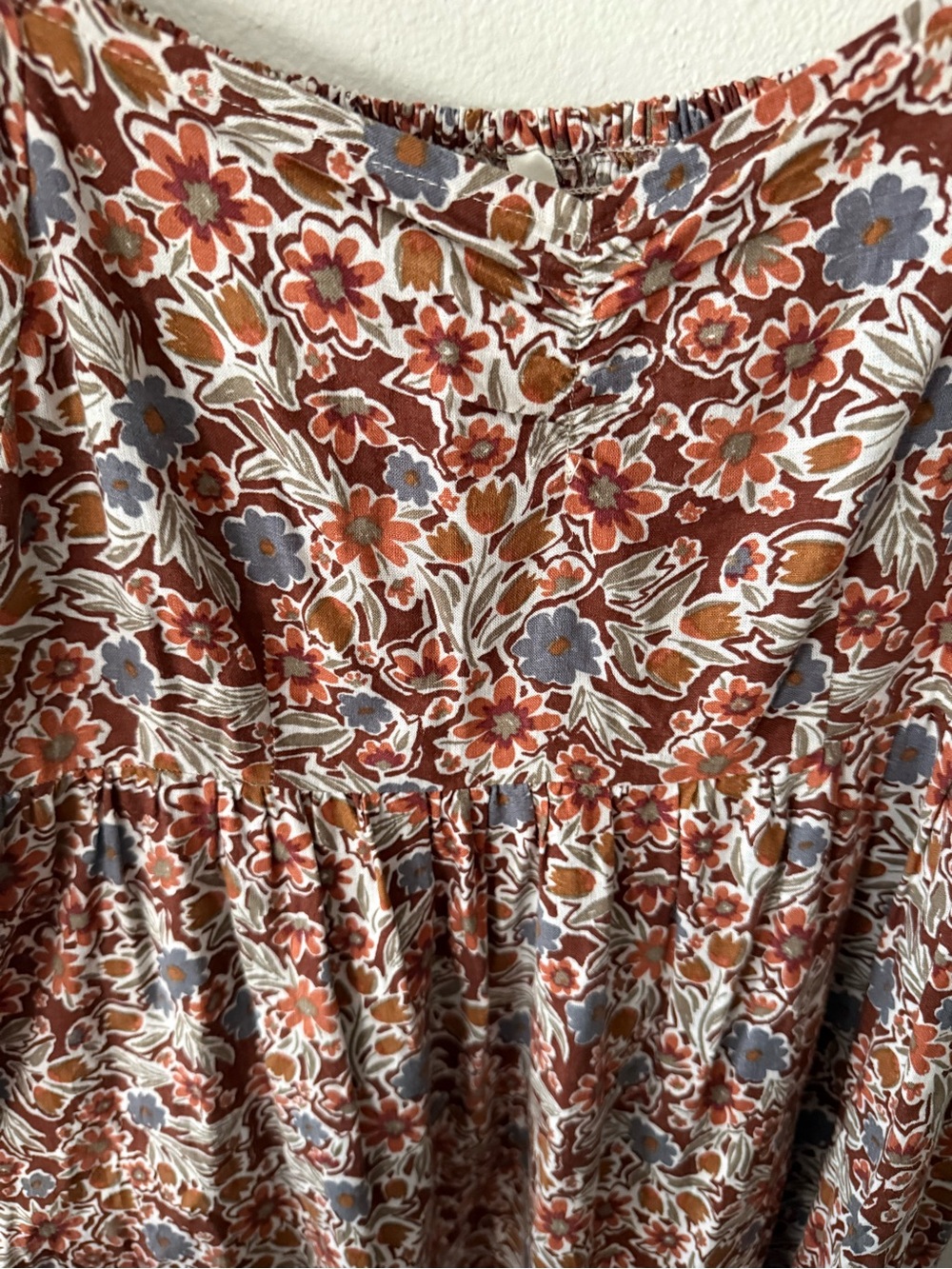 Rylee cru women’s xl Floral Puff-Sleeve Maxi Dress in Rust and Cream - Picture 4 of 4